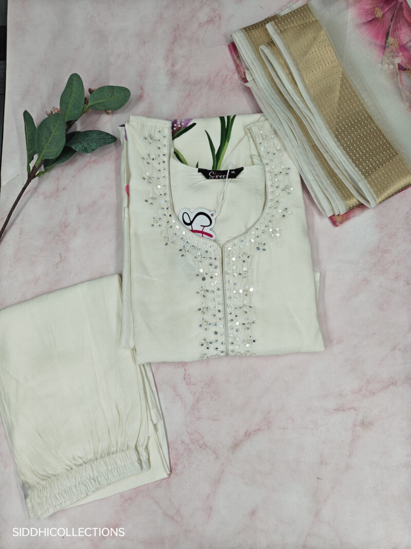 Blossom white Grace Kurti