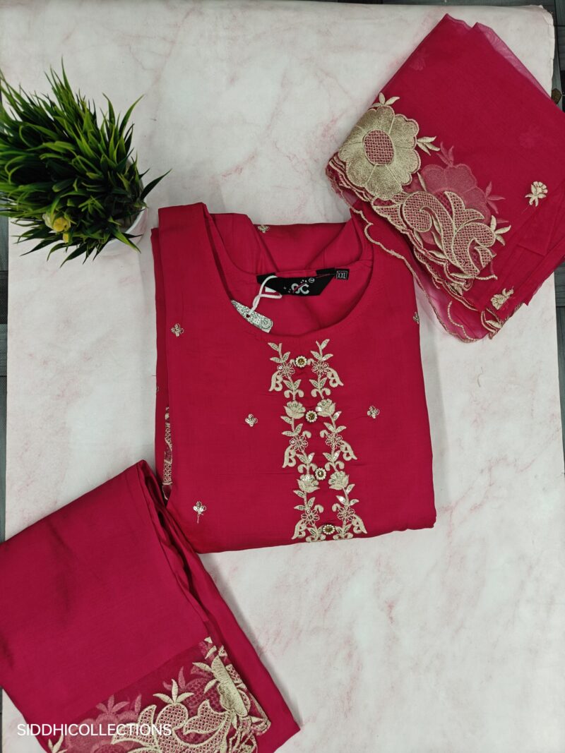 Hand-Embroidery kurti set with palazzo and organza dupatta.